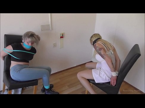 ❤️ Ulikhoboka / ubotshwe kwaye uvale umlomo / intombazana ekubandezelekeni Amanyala kwi-xh.sayhentai.ru ❌️❤